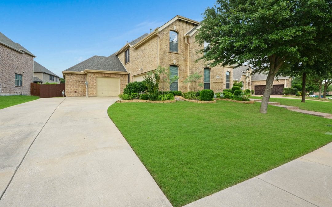 832 Hidden Springs Court, McKinney